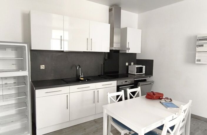 34500 Béziers-T3 48m2-Clémenceau — photo 2
