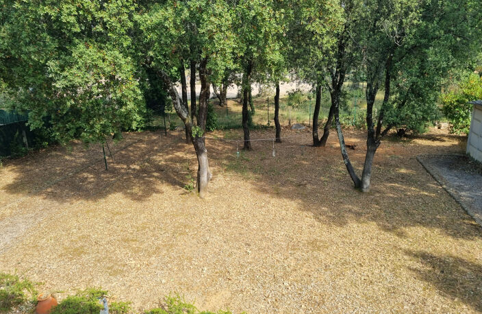 MAISON avec terrain et garage — photo 2
