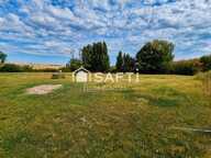 Terrain constructible à Cuverville  1 781 m² — photo 2