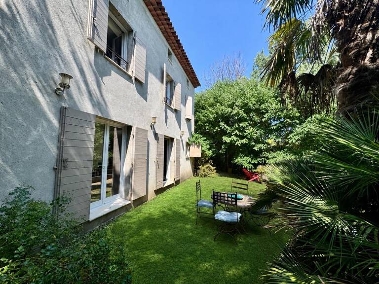 Villa de caractère avec piscine — photo 1