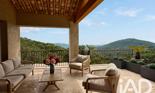 Maison 13 Pièces 250 m² à vendre à La Garde-Freinet (83680)