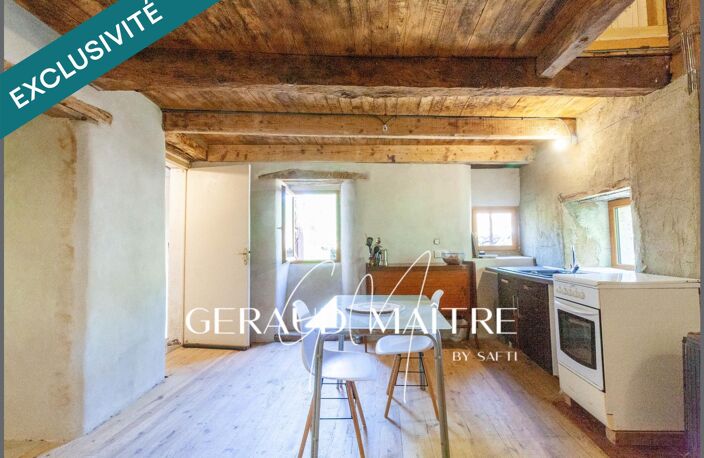 maison de village avec cour, garage et gros potentiel — photo 3