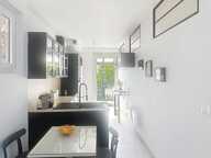 Superbe appartement au 1er étage d'une maison de maître — photo 4