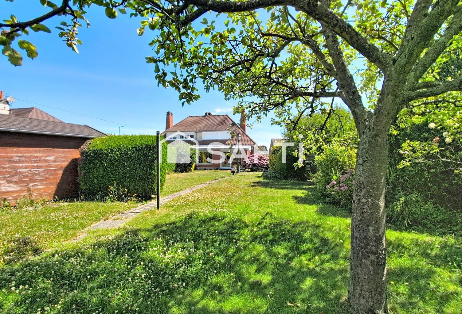 CUINCY - Une maison familiale où il fait bon vivre — photo 1