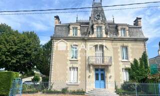 Maison 10 Pièces 213 m² à vendre à Cinq-Mars-la-Pile (37130)