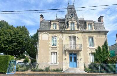 Maison de Maitre du XIX Siècle sur 3 niveaux — photo du bien