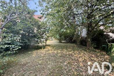 Terrain  175000 €