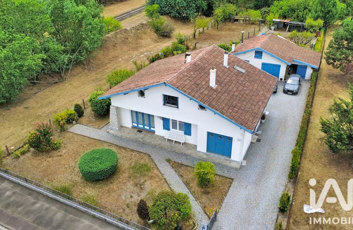 Vente Maison de campagne 9 pièces — photo 2