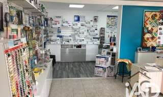 Commerce  129 m² à vendre à Égly (91520)