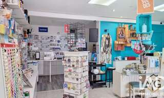 Commerce  129 m² à vendre à Égly (91520)
