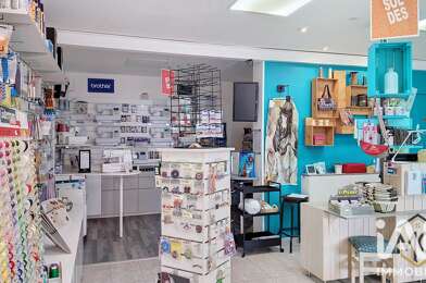 Commerce  77400 €