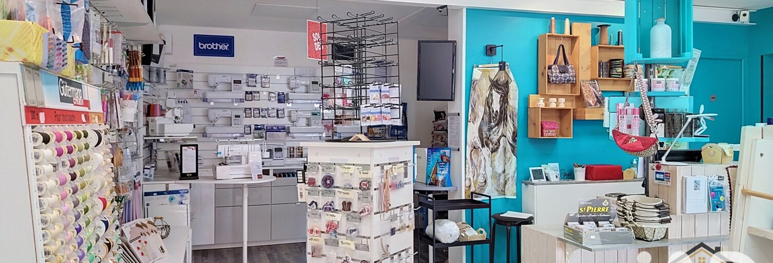 Commerce  129 m² à vendre à Égly (91520)