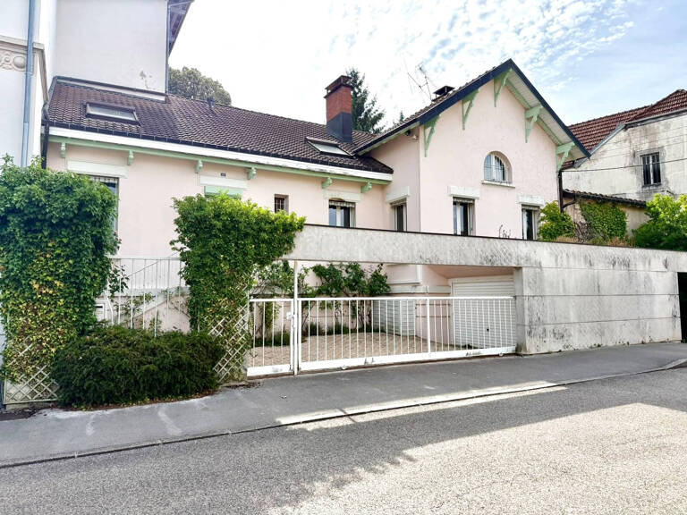 Vente jolie villa sur terrain de 602 m2 avec petite dépendan — photo 1