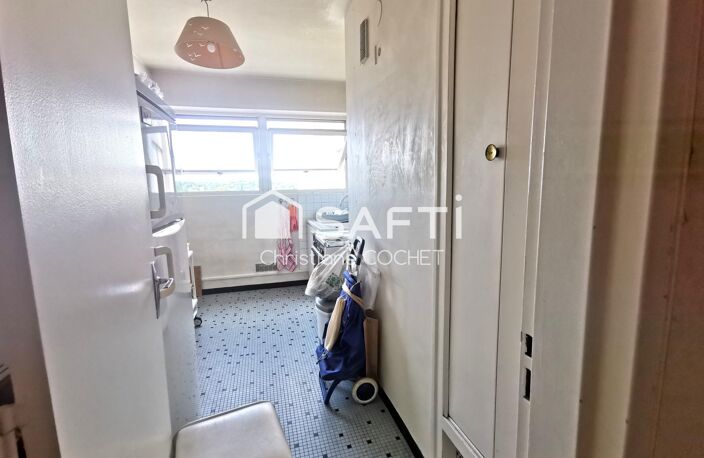 Appartement T3 avec balcon, cave et box en sous-sol à 6mns à pieds de la gare de Melun — photo 5