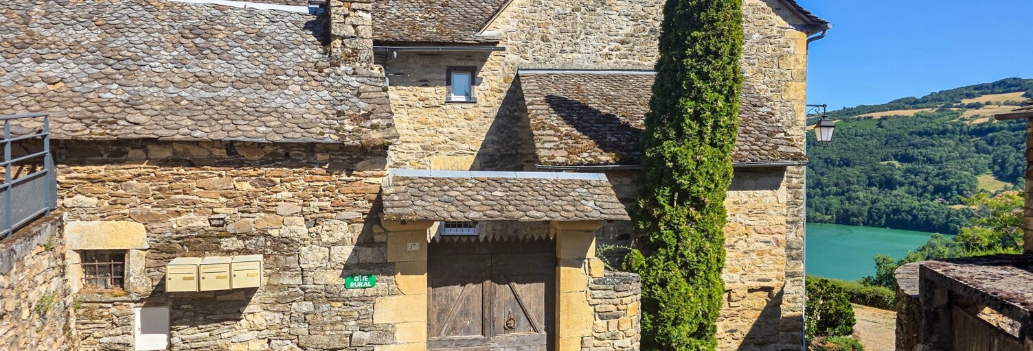 Immeuble  324 m² à vendre à Castelnau-de-Mandailles (12500)