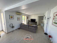 Plan de Carros villa composée de deux appartements. — photo 3