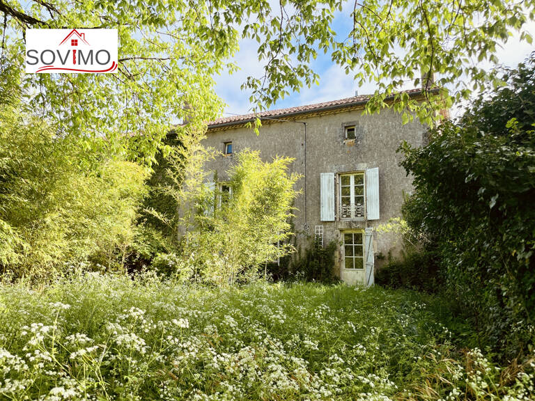 AU COEUR D'UN PETIT HAMEAU, AUTHENTIQUE MAISON DE CARACTÈRE — photo 1