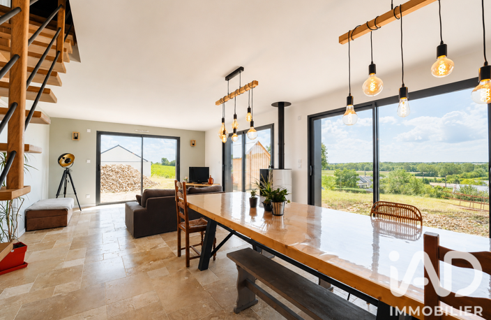 Vente Maison/villa 5 pièces — photo 2