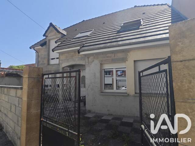 Vente Maison de ville 7 pièces — photo du bien