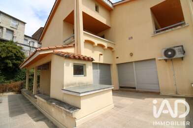Appartement 8 pièces 159000 €