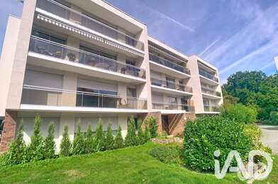 Appartement 3 pièces 2160 €