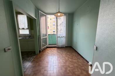 Appartement 5 pièces 230000 €