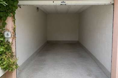 Garage  42000 €