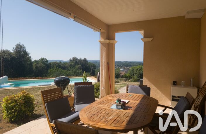 Vente Maison/villa 8 pièces — photo 3