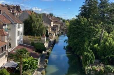 Appartement 2 pièces 880 €