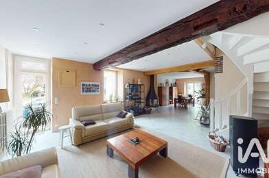 Maison 7 pièces 315000 €