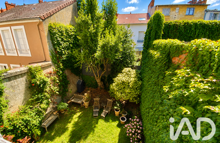 Vente Maison de ville 8 pièces — photo 2