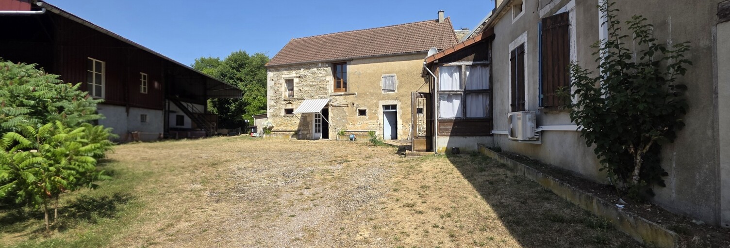 Maison 6 Pièces 117 m² à vendre à Sougères-en-Puisaye (89520)