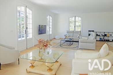 Maison 13 pièces 664000 €