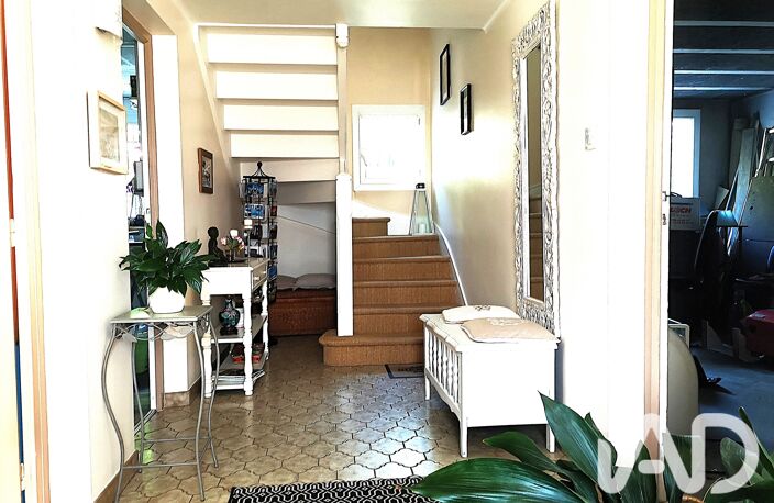 Vente Maison/villa 5 pièces — photo 2