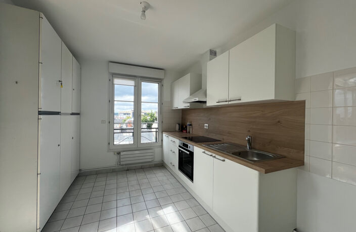 A LOUER QUARTIER PRÉFECTURE - APPARTEMENT DE STANDING DE TYP — photo 3