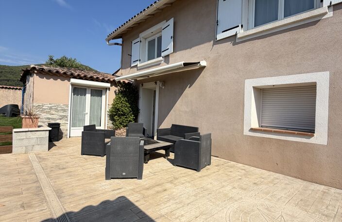 Vente Maison traditionnelle 6 pièces — photo 3