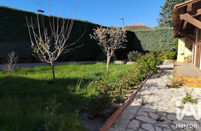 Vente Maison/villa 4 pièces — photo 2
