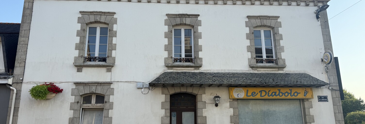Commerce  185 m² à vendre à Clohars-Carnoët (29360)