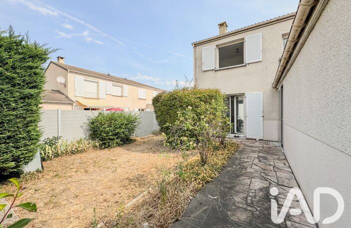 Vente Maison/villa 4 pièces — photo 2