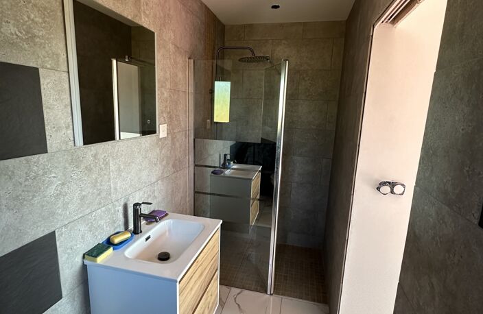 Vente Maison/villa 5 pièces — photo 4