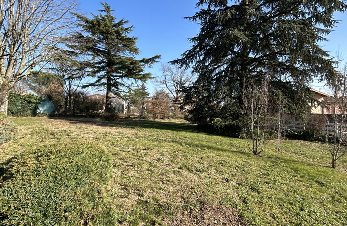 TERRAIN A BATIR AU CALME — photo 2