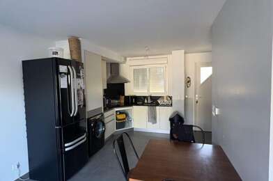 Appartement 3 pièces 900 €