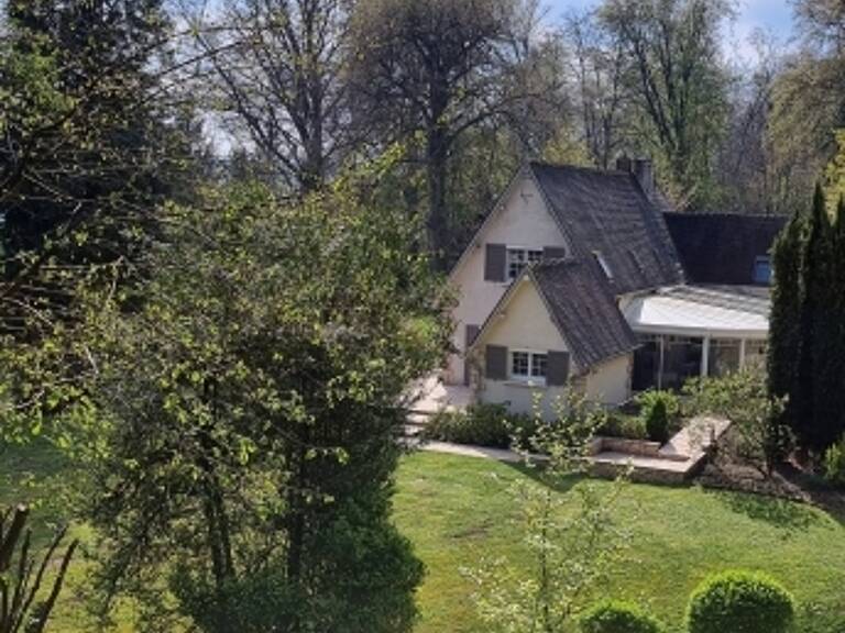 Vente Maison/villa 9 pièces — photo 1