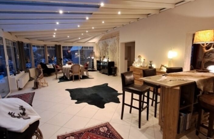 Vente Maison/villa 9 pièces — photo 2