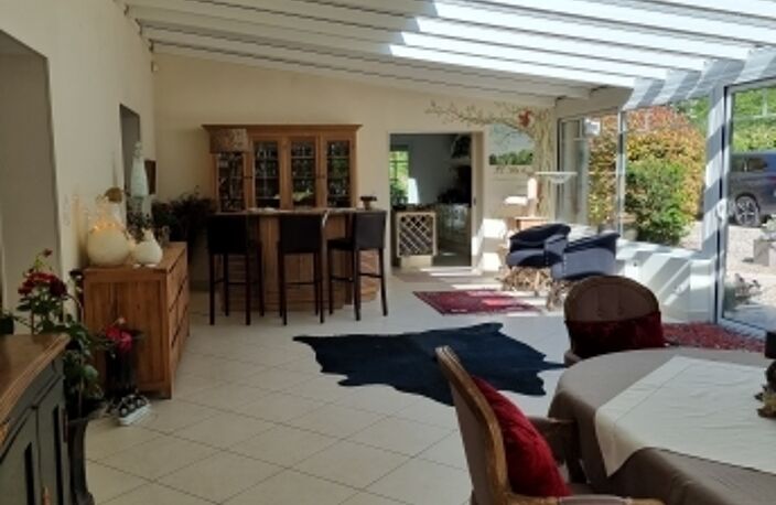 Vente Maison/villa 9 pièces — photo 3