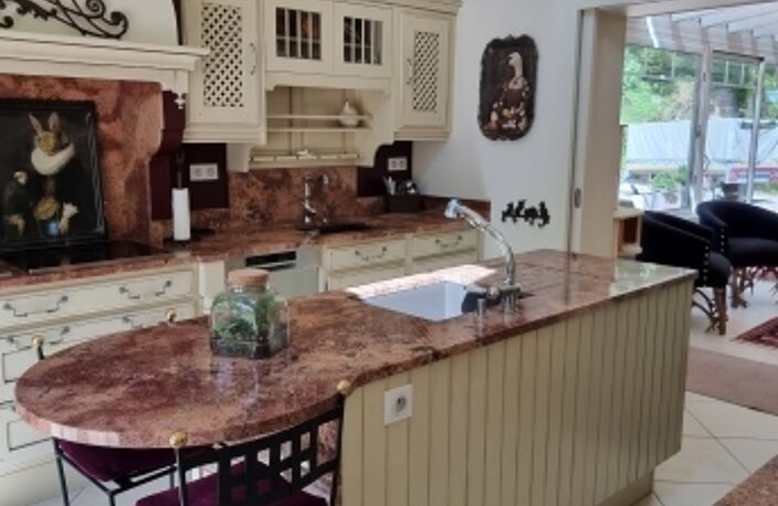 Vente Maison/villa 9 pièces — photo 4