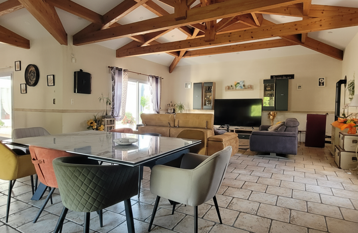 Vente Maison/villa 8 pièces — photo 4
