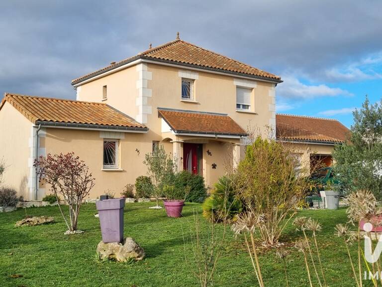 Vente Maison/villa 5 pièces — photo 1