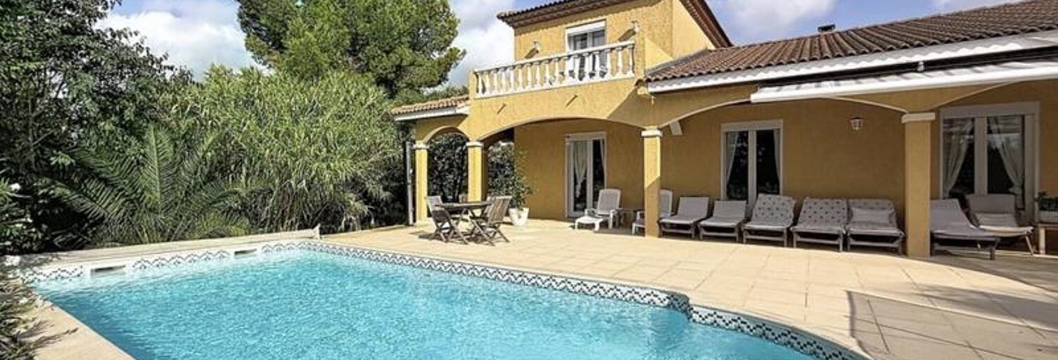 Maison 6 Pièces 163 m² à vendre à Neffiès (34320)