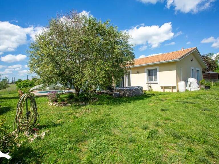 Contemporaine de 7 pièces principales — photo 1